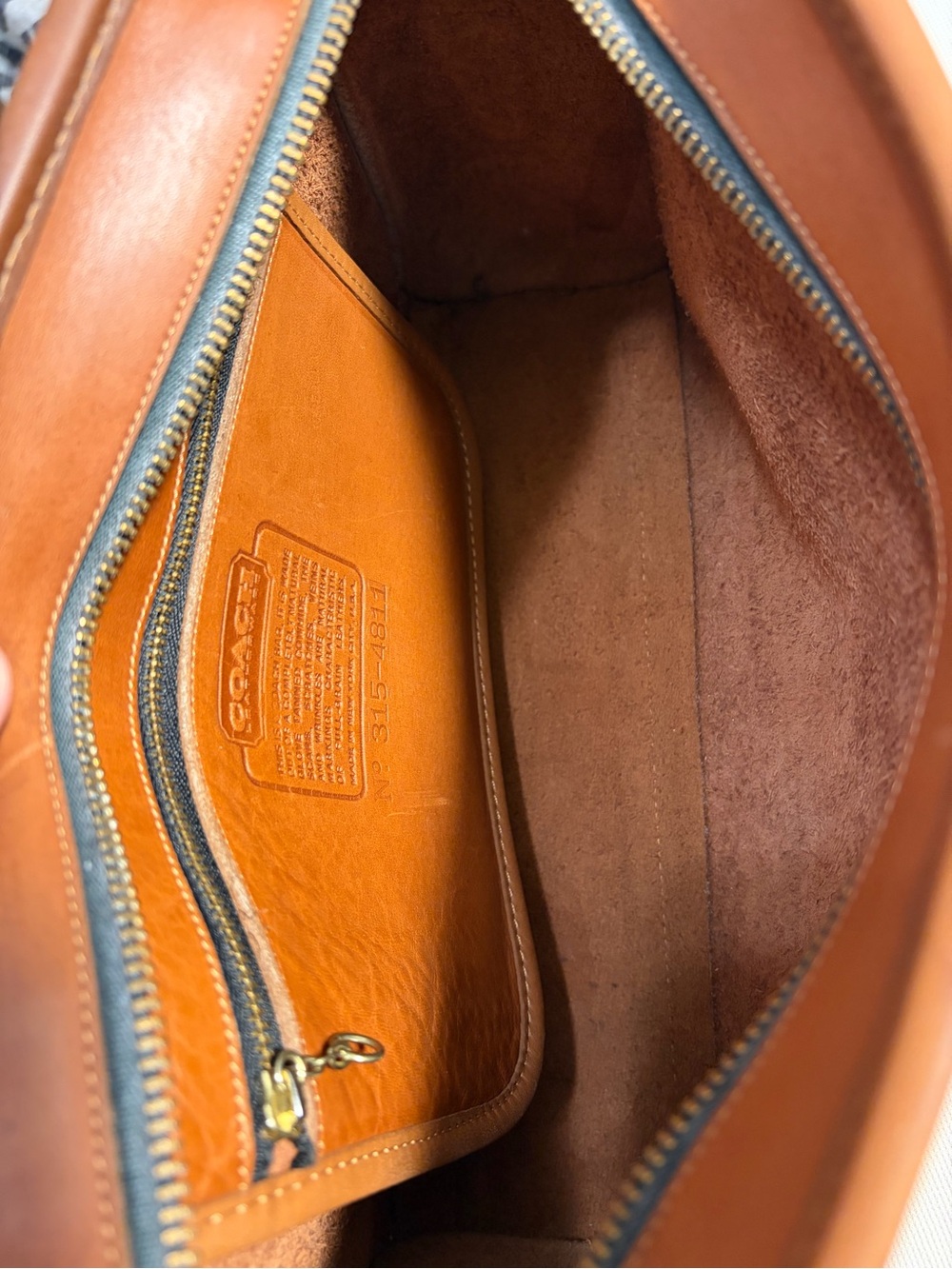 Vintage Coach Swagger Bag (#9820) Made in NYC w/ Rare “Irregular” Creed Stamp - Picture 10 of 16
